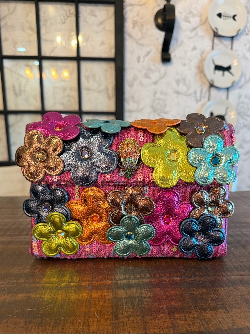Kurt Geiger Multicolor Floral Applique Shoulder/Crossbody Bag with Dust Bag - Picture 2 of 11